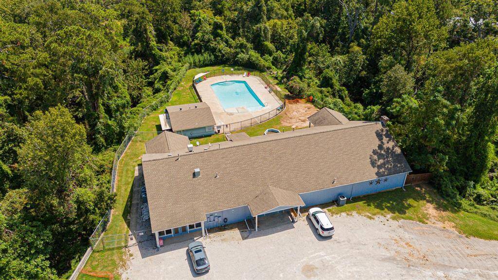 Members have exclusive access to a private clubhouse and in-ground pool