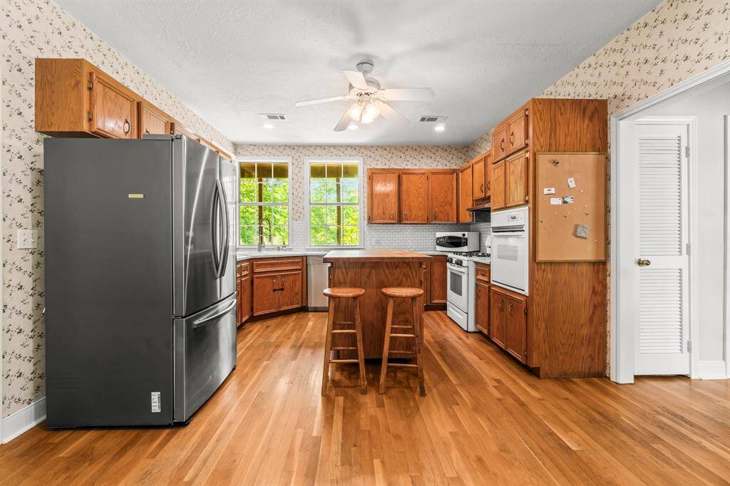 Charming kitchen with views of the backyard!