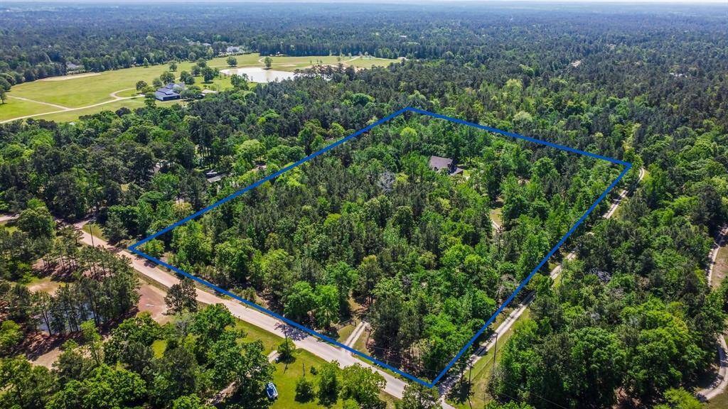 Aerial view of property from Veterans Road.