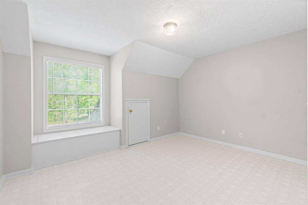Flex room could be a second study or craft room.