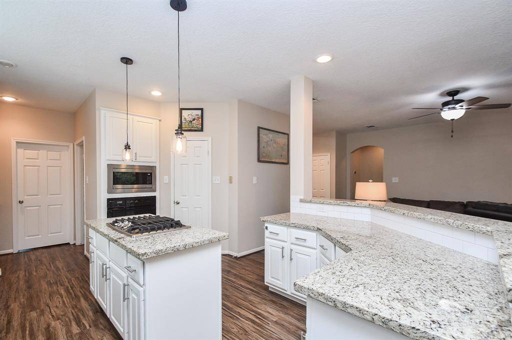You will enjoy this open floor plan as you can still entertain your guests while tidying up after a gathering! You will never miss out on the love and laughter in the living room.