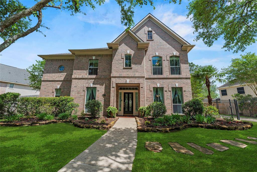 Alternate view of the front of the home.