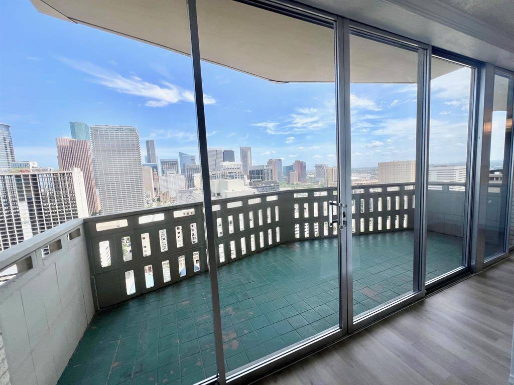 6th Floor Pool Deck (complete renovation will open on May 2nd)