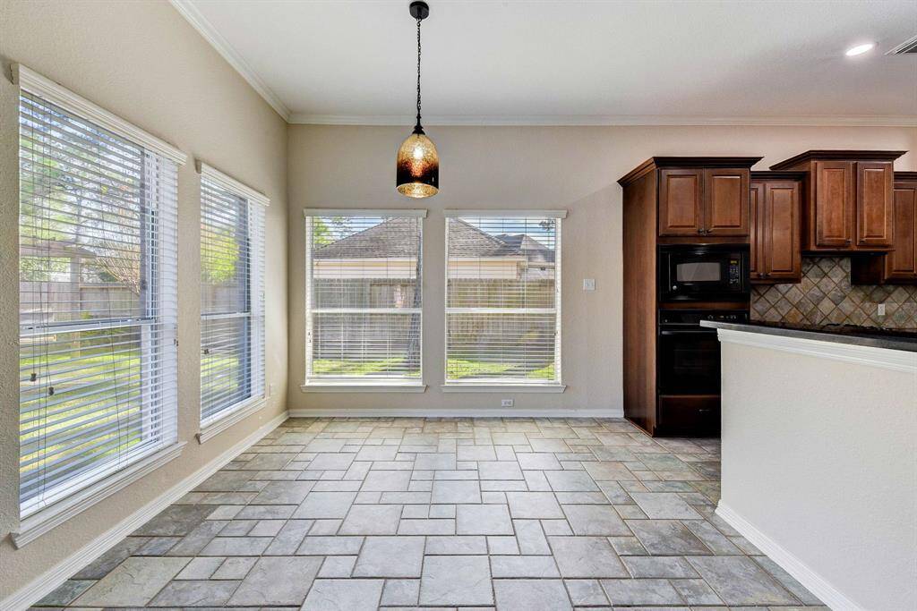 You'll love the Upgraded Cabinets*Granite Countertops*Island & Much More
