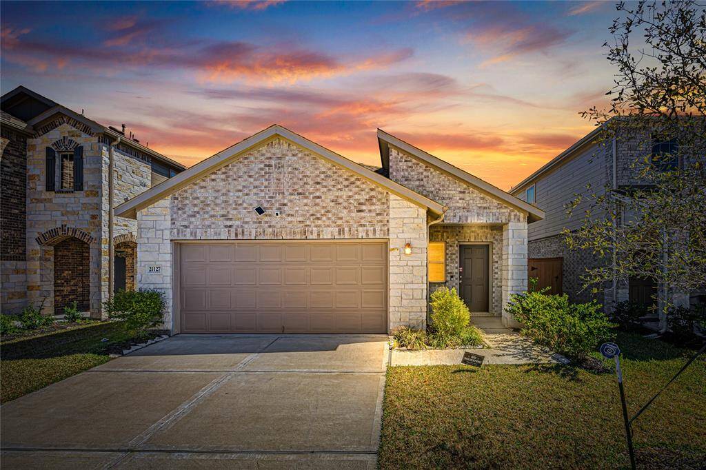 Welcome to 21127 Dolphin Bay Lane