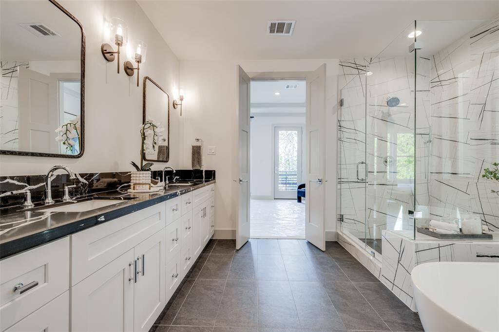 ASK ABOUT CUSTOMIZATION OPTIONS DURING CONSTRUCTION ONLY *MAZZARINO MODEL HOME * PHOTOS MAY SHOW A SIMILAR FLOOR PLAN AND/OR UPGRADED/ALTERNATIVE FINISHES * Please use these photos as a guide *THIS IS AN ACTIVE CONSTRUCTION SITE, BUYERS MUST REQUEST APPOINTMENT TO BE ON PREMISE AT ALL TIMES.