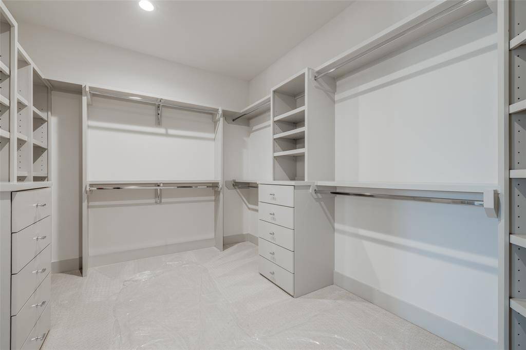 ASK ABOUT CUSTOMIZATION OPTIONS DURING CONSTRUCTION ONLY *MAZZARINO MODEL HOME * PHOTOS MAY SHOW A SIMILAR FLOOR PLAN AND/OR UPGRADED/ALTERNATIVE FINISHES * Please use these photos as a guide *THIS IS AN ACTIVE CONSTRUCTION SITE, BUYERS MUST REQUEST APPOINTMENT TO BE ON PREMISE AT ALL TIMES.