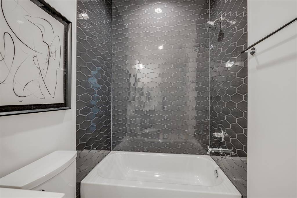 ASK ABOUT CUSTOMIZATION OPTIONS DURING CONSTRUCTION ONLY *MAZZARINO MODEL HOME * PHOTOS MAY SHOW A SIMILAR FLOOR PLAN AND/OR UPGRADED/ALTERNATIVE FINISHES * Please use these photos as a guide *THIS IS AN ACTIVE CONSTRUCTION SITE, BUYERS MUST REQUEST APPOINTMENT TO BE ON PREMISE AT ALL TIMES.