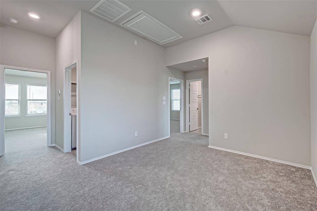 Upstairs foyer. Perfect for a family sitting area.