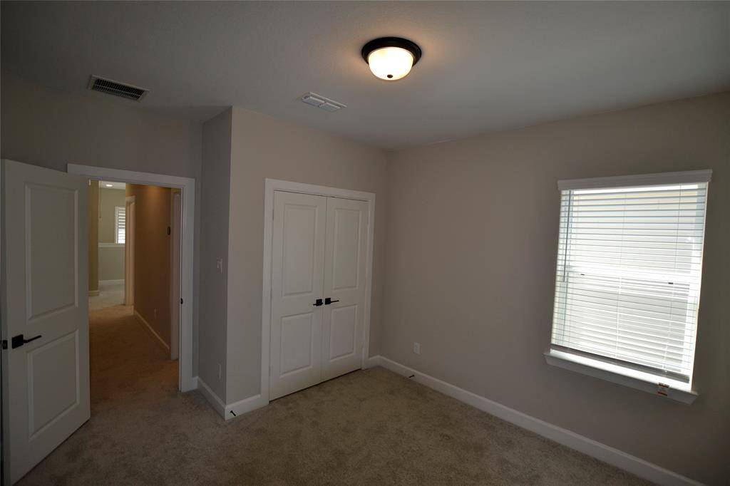 Secondary bedroom