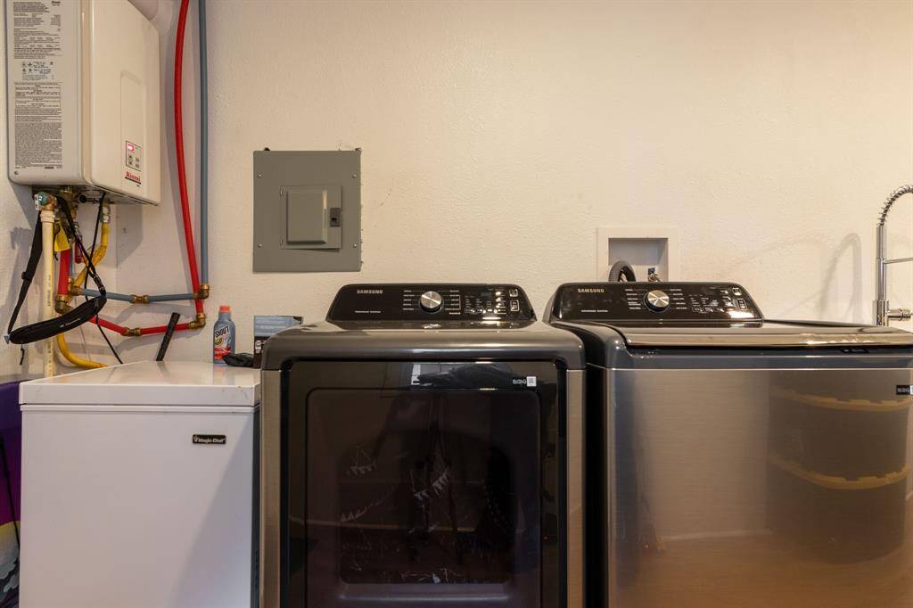 TANKLESS WATER HEATER, Washer and Dryer