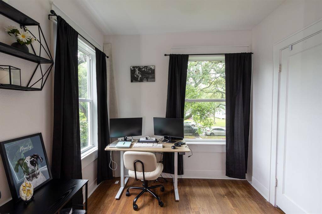 Bonus/Flex space in second bedroom.