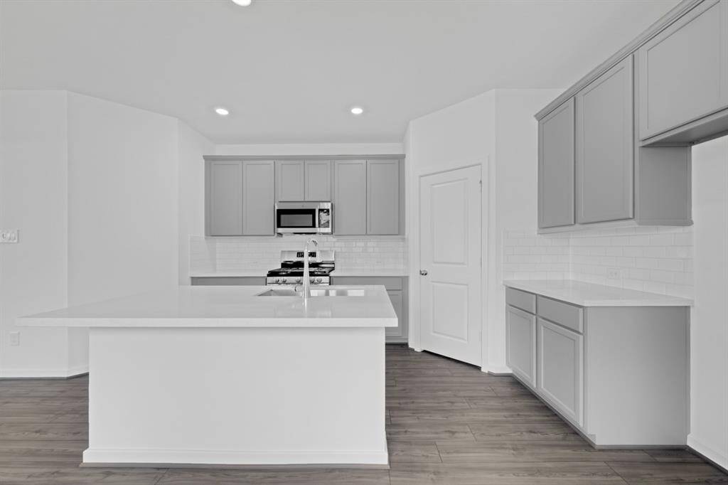 22146 Taldora Bend Trail~ Ready Now