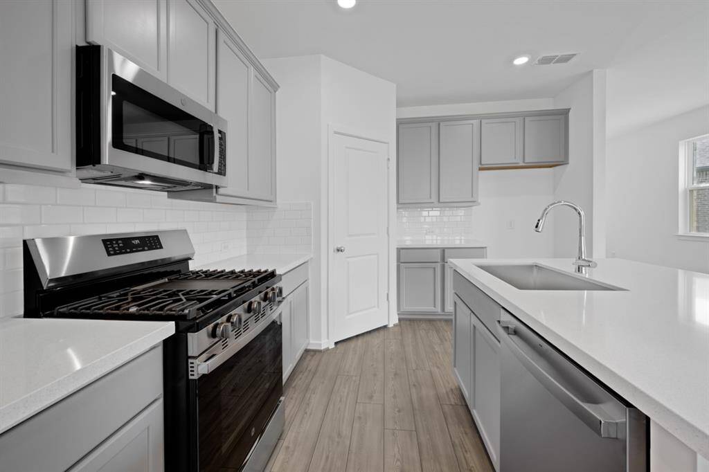 22146 Taldora Bend Trail~ Ready Now