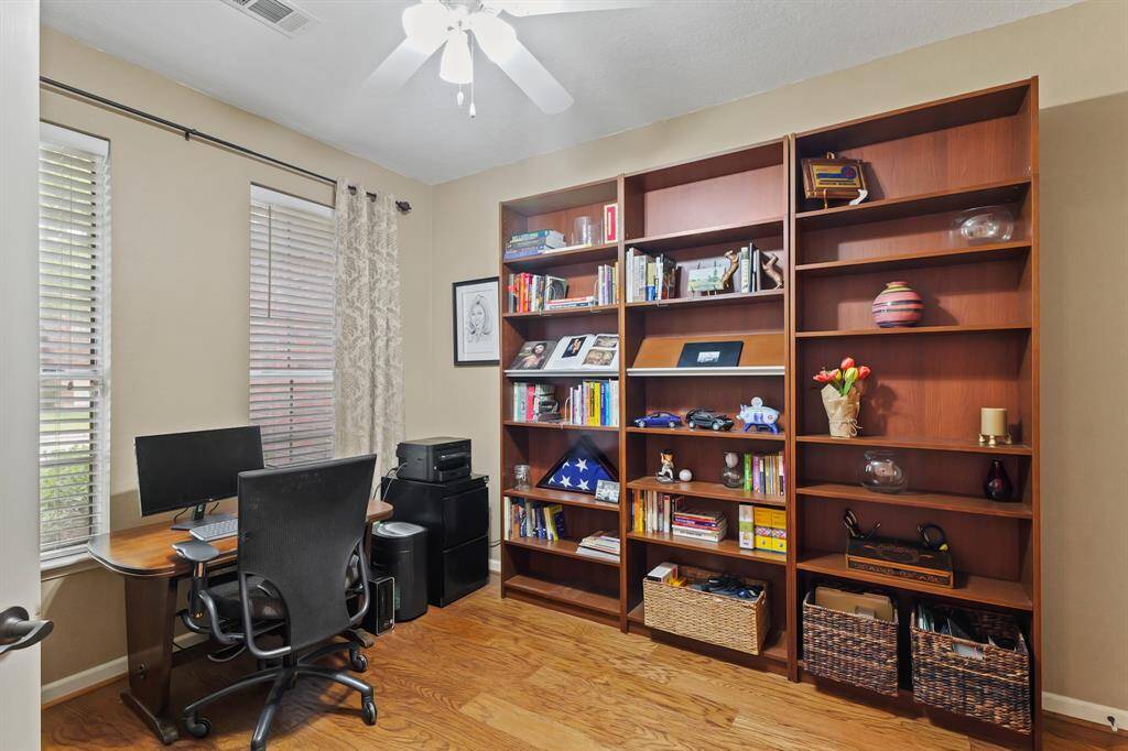Study or 4th Bedroom