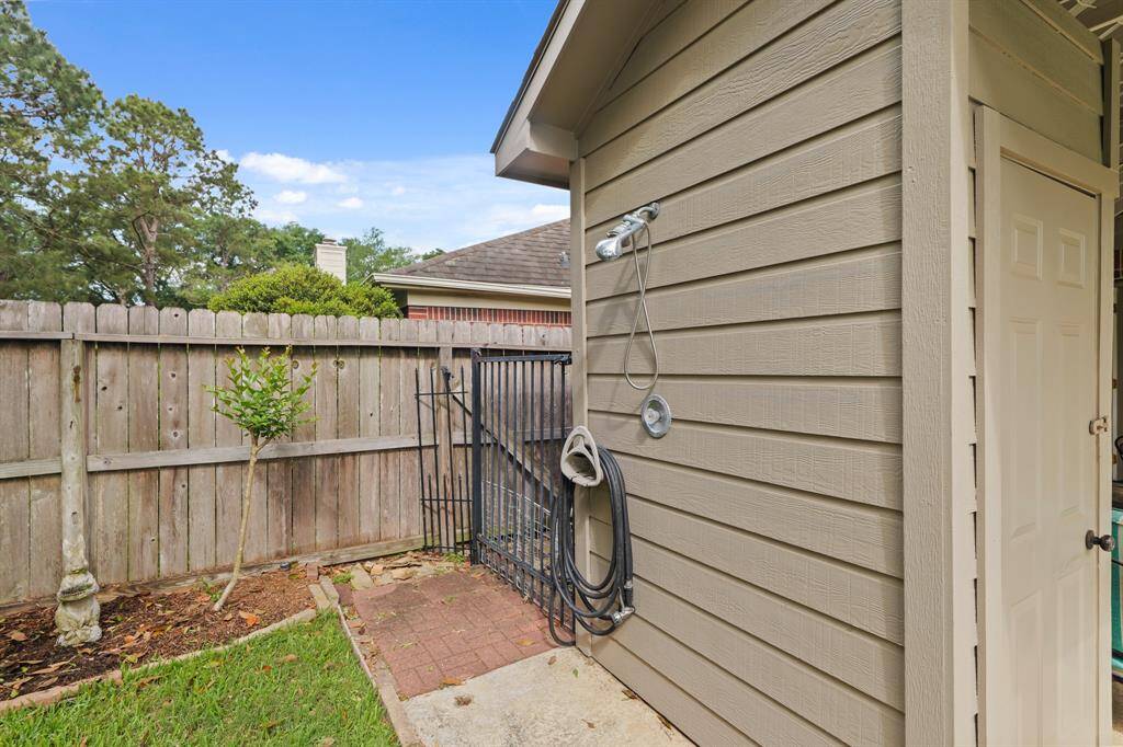 Outdoor Shower to rinse off from pool