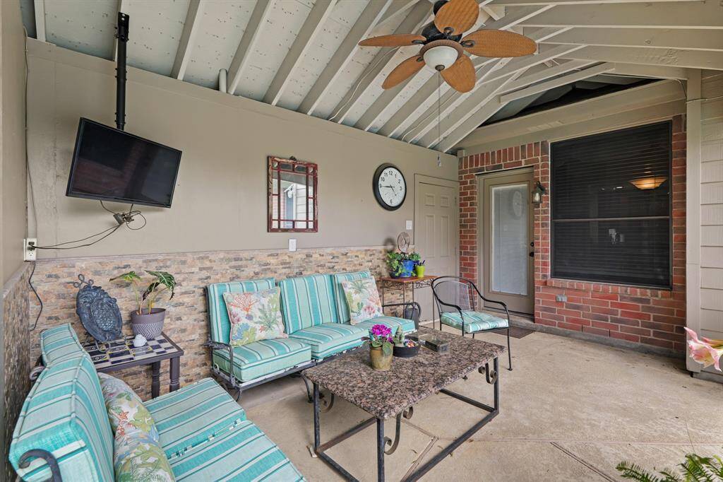Outdoor Covered Patio