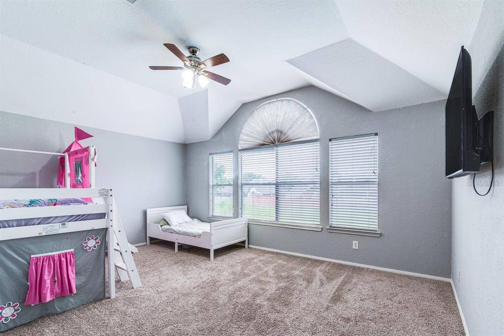 Large game-room