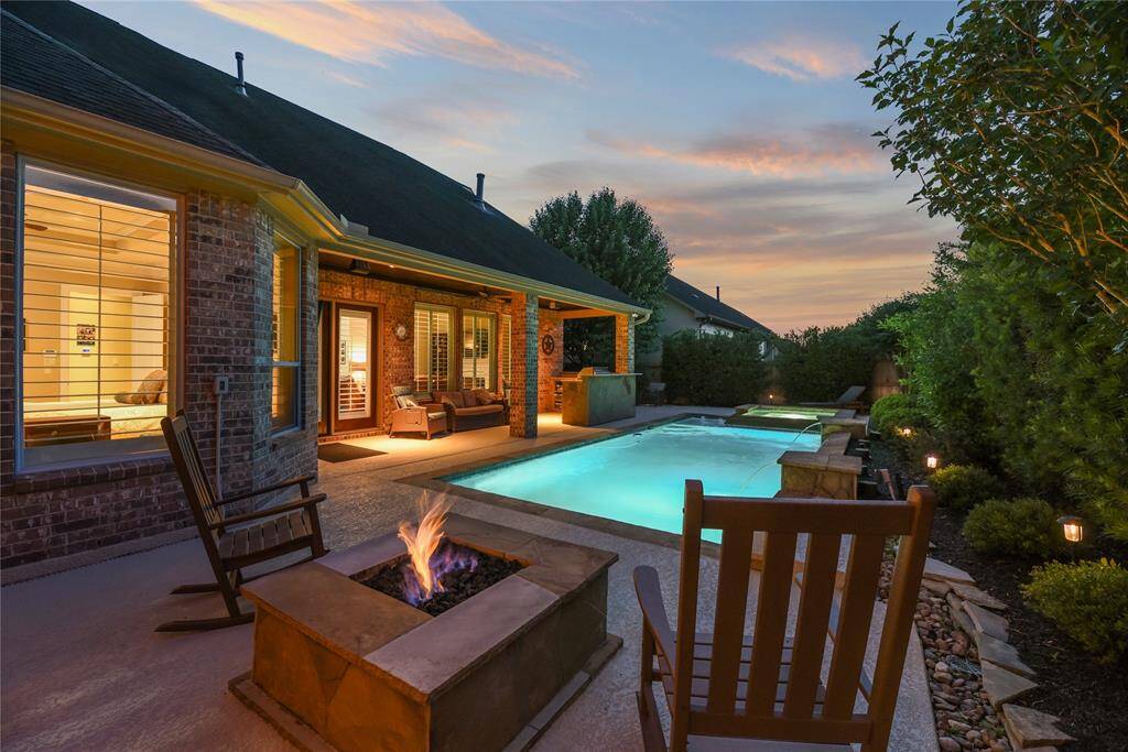 Welcome to 23502 Vittorio Court.