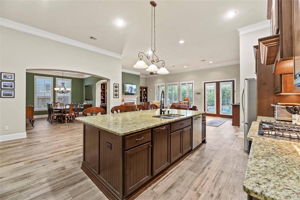 This is the perfect floor plan for entertaining.