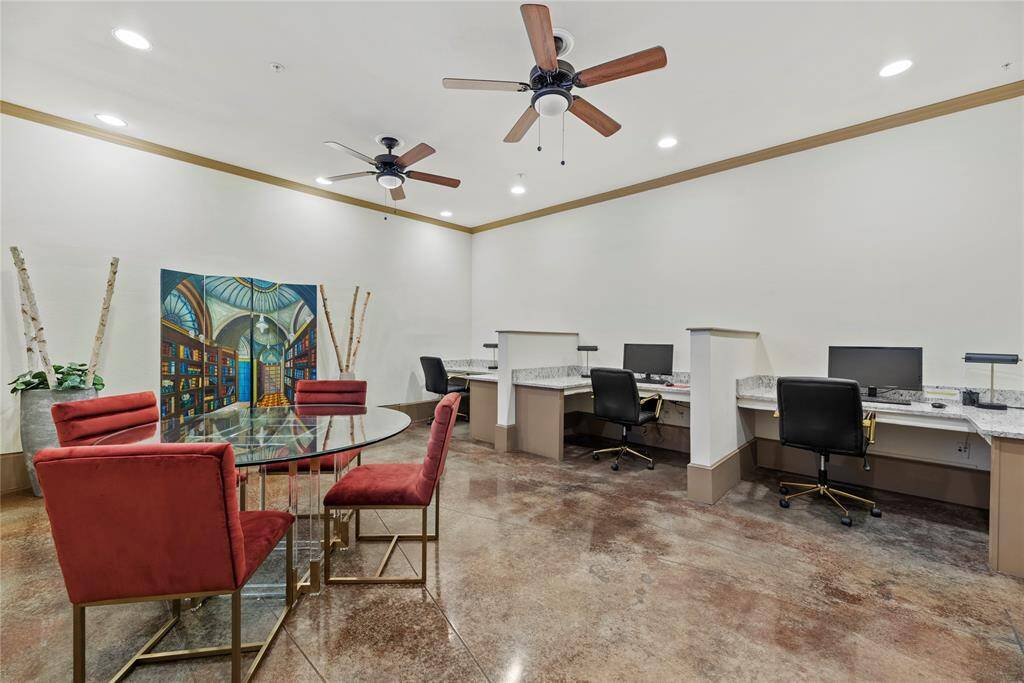 Lastly there is a shared business center for residents to use.