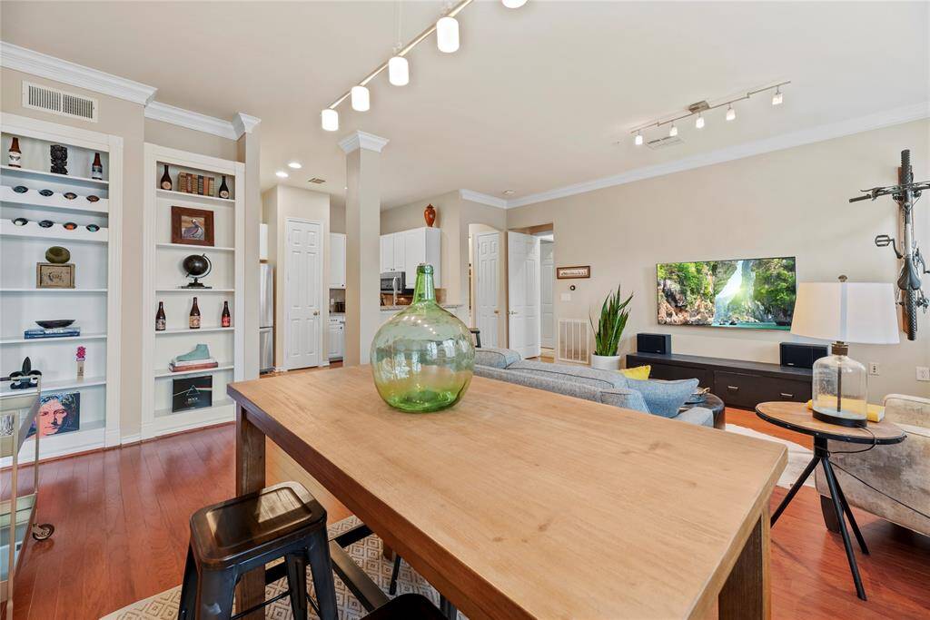 The open floorplan keeps everyone together and makes the space feel huge.
