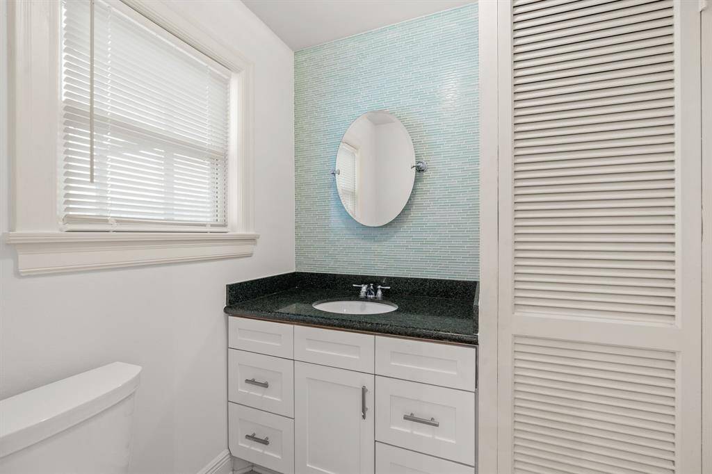 Half Bath