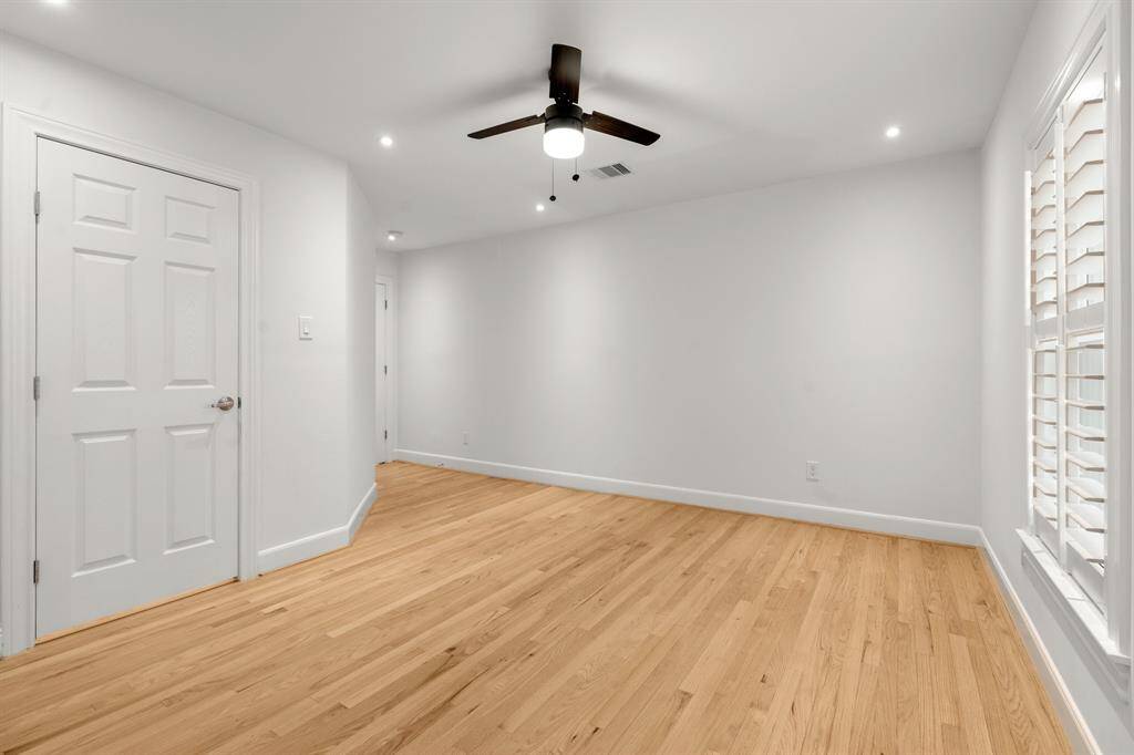 Secondary Bedroom