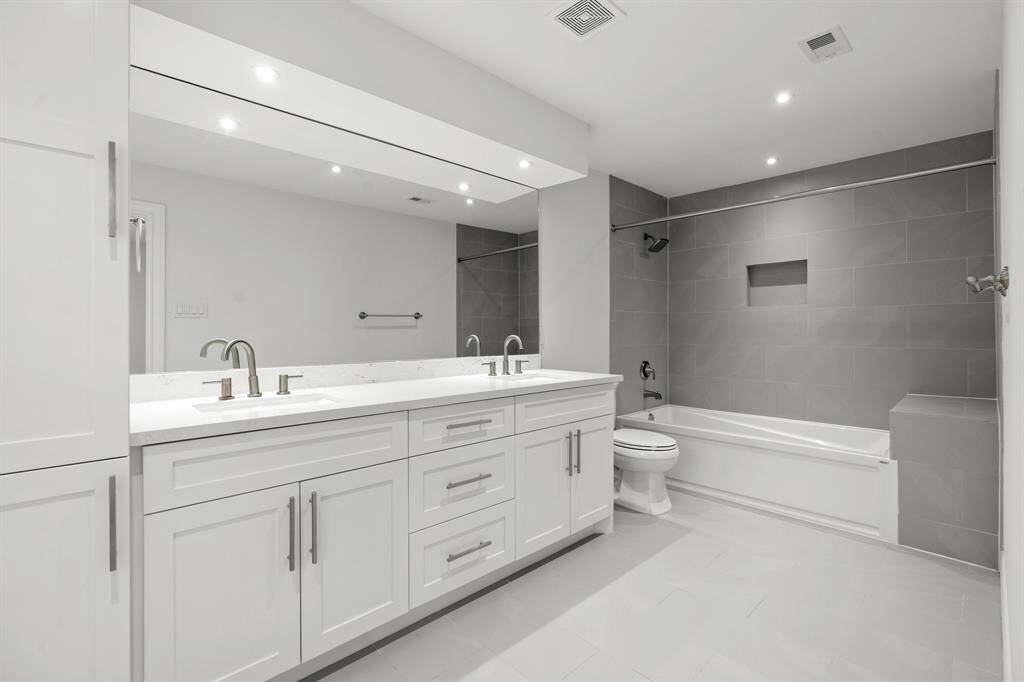 Large Secondary Bath with Double Sinks