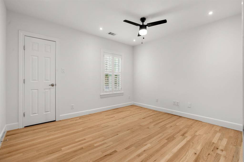 Secondary Bedroom