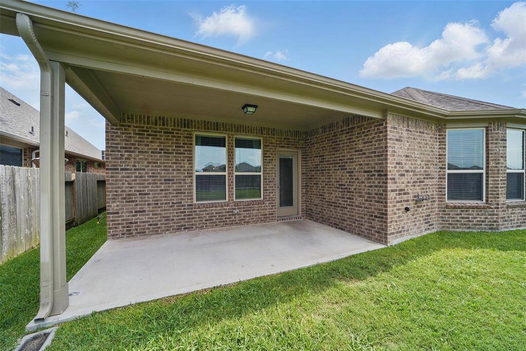 Fully bricked home all the way around plus energy efficiency windows.