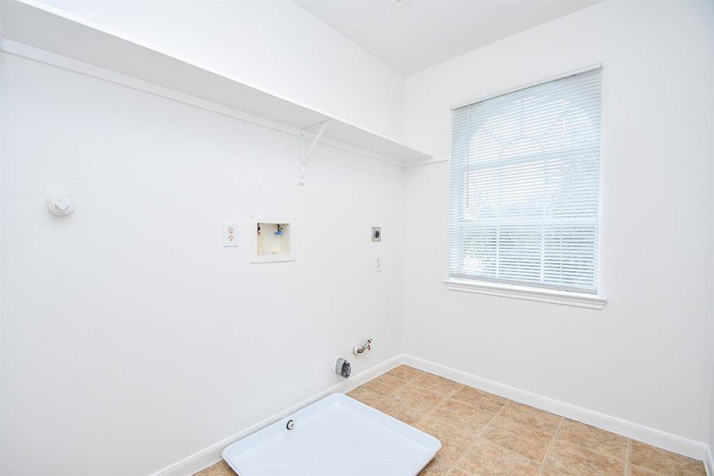 Laundry Room - Upstairs