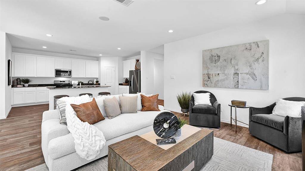 *Images and 3D tour are for illustration only and options may vary from home as built.