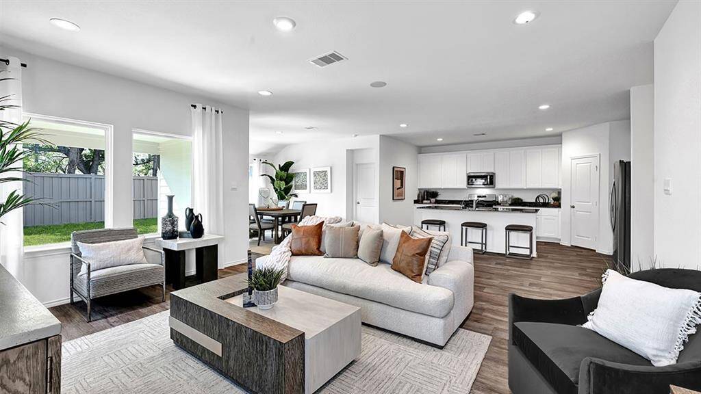 *Images and 3D tour are for illustration only and options may vary from home as built.