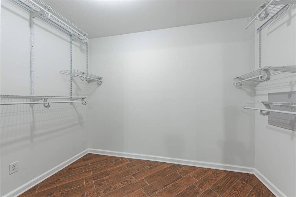 Large walk in closet!