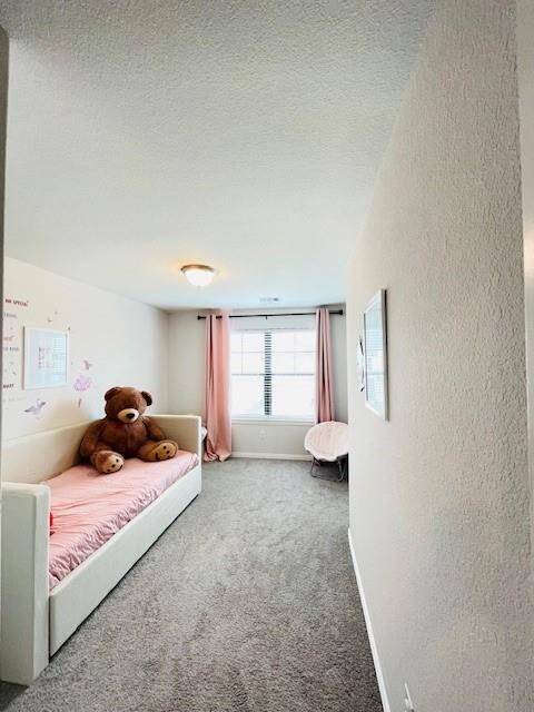 2nd bedroom 11x13