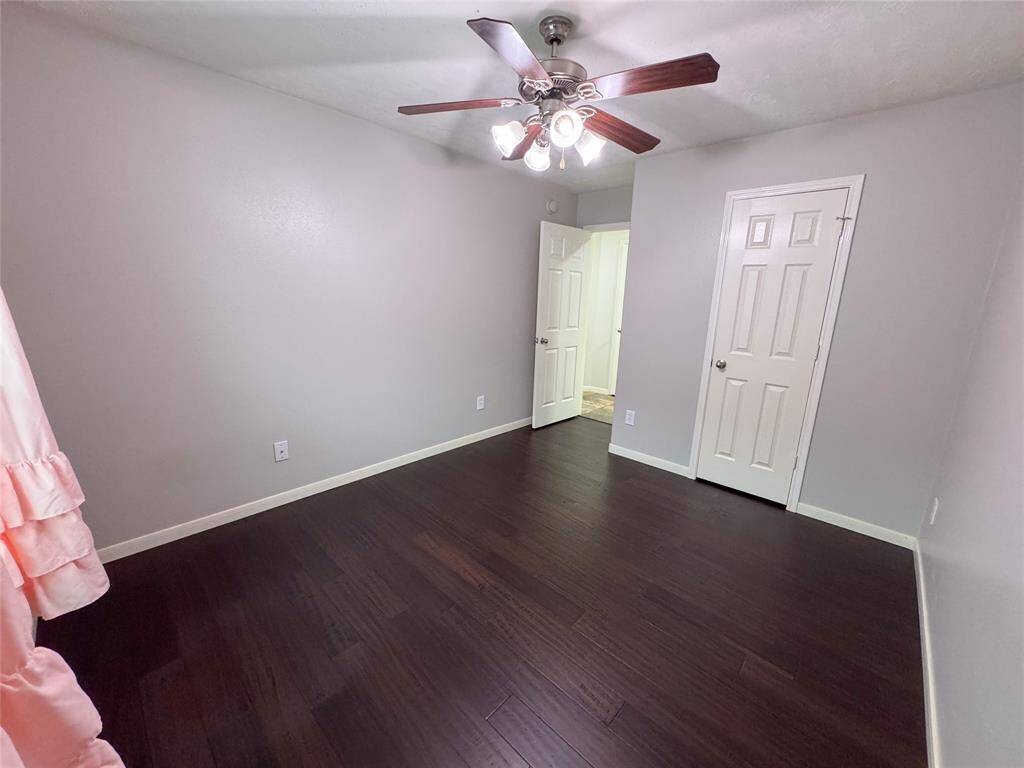 First secondary bedroom from the other angle