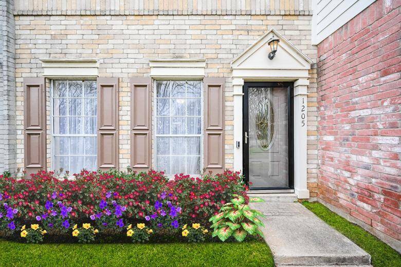 Welcome to this Adorable Home
