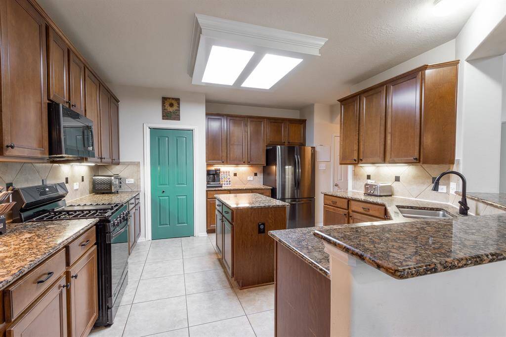 Property Image 12