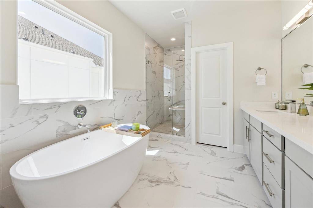 *Not of exact home, recently completed home by City Choice Homes, all finishes are subject to change*