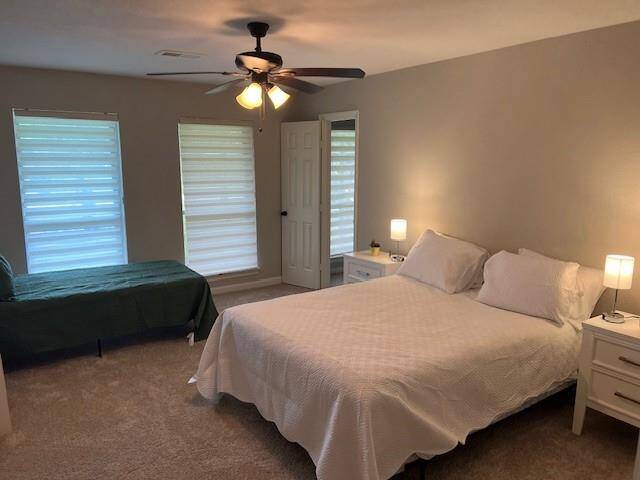 Bedroom with extra twin