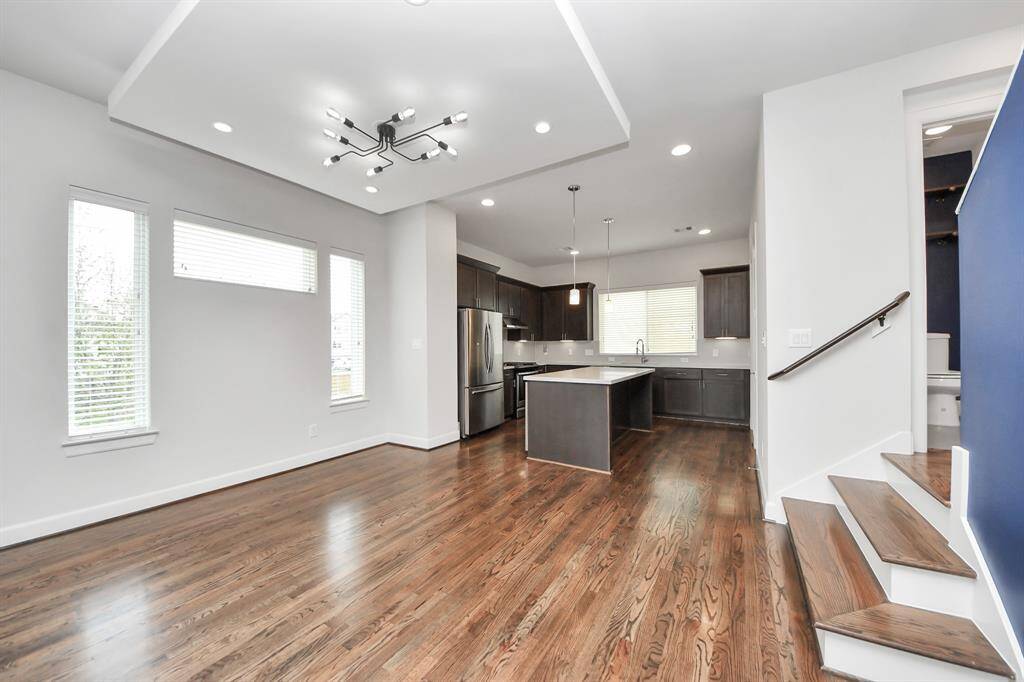Living Room/Kitchen