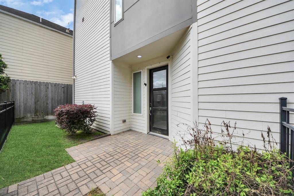 Front Door Entry