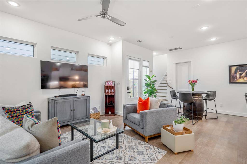 Spacious living area