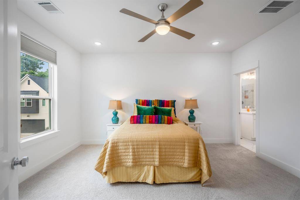 Primary suite