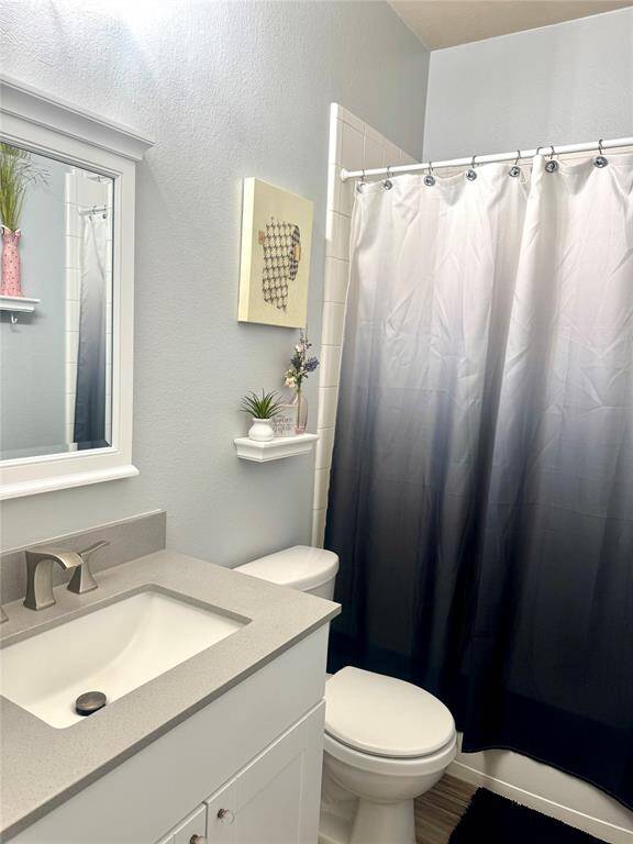 2nd Bathroom