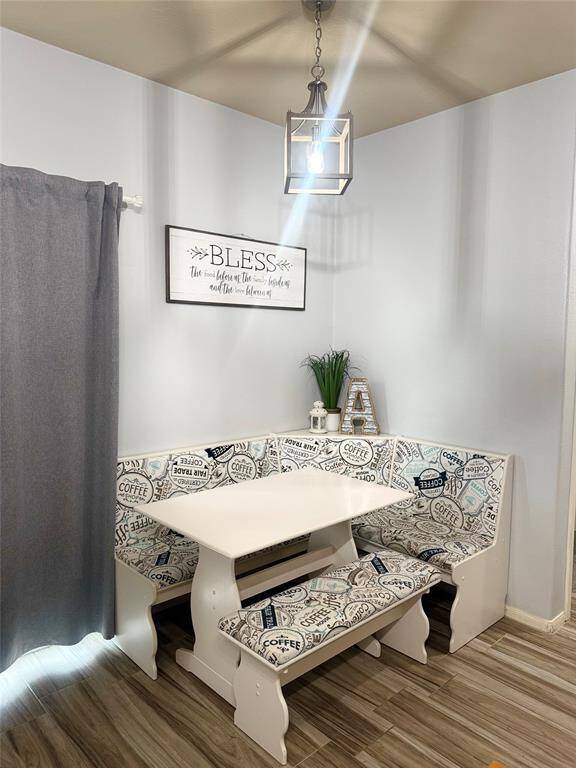 Breakfast Nook