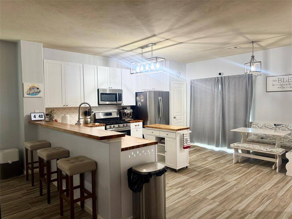 Very Nice Breakfast Bar