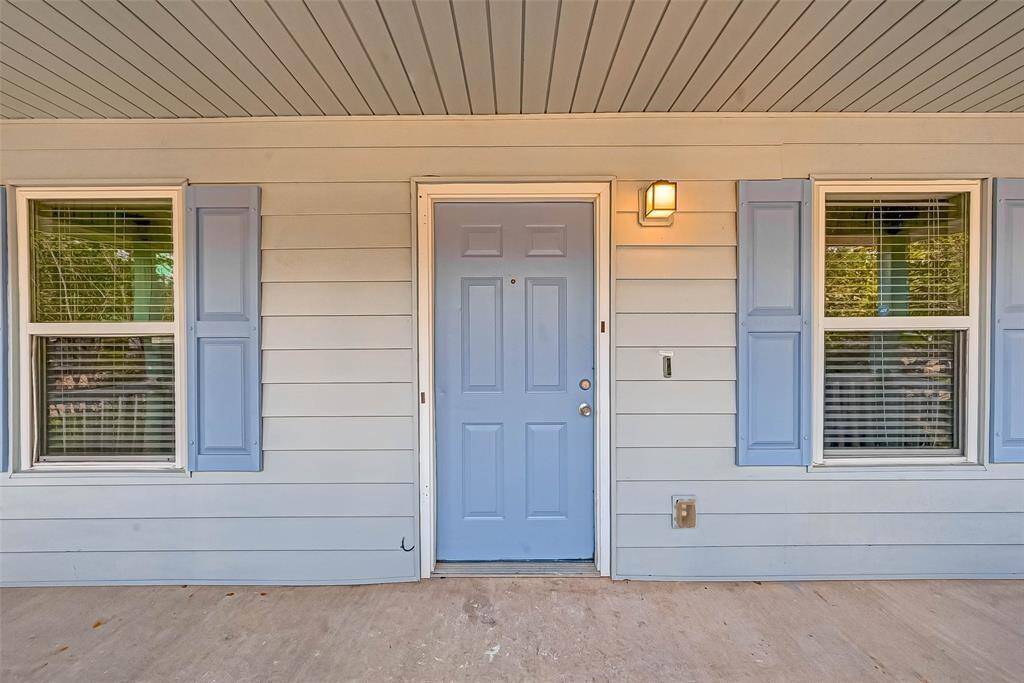 The adorable porch is perfect to enjoy a cup of coffee at early in the morning.