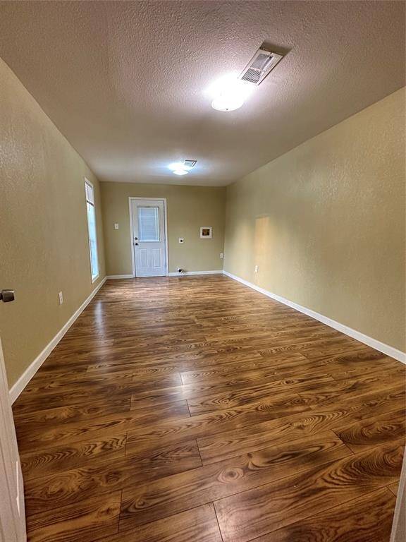 Huge Utility Room